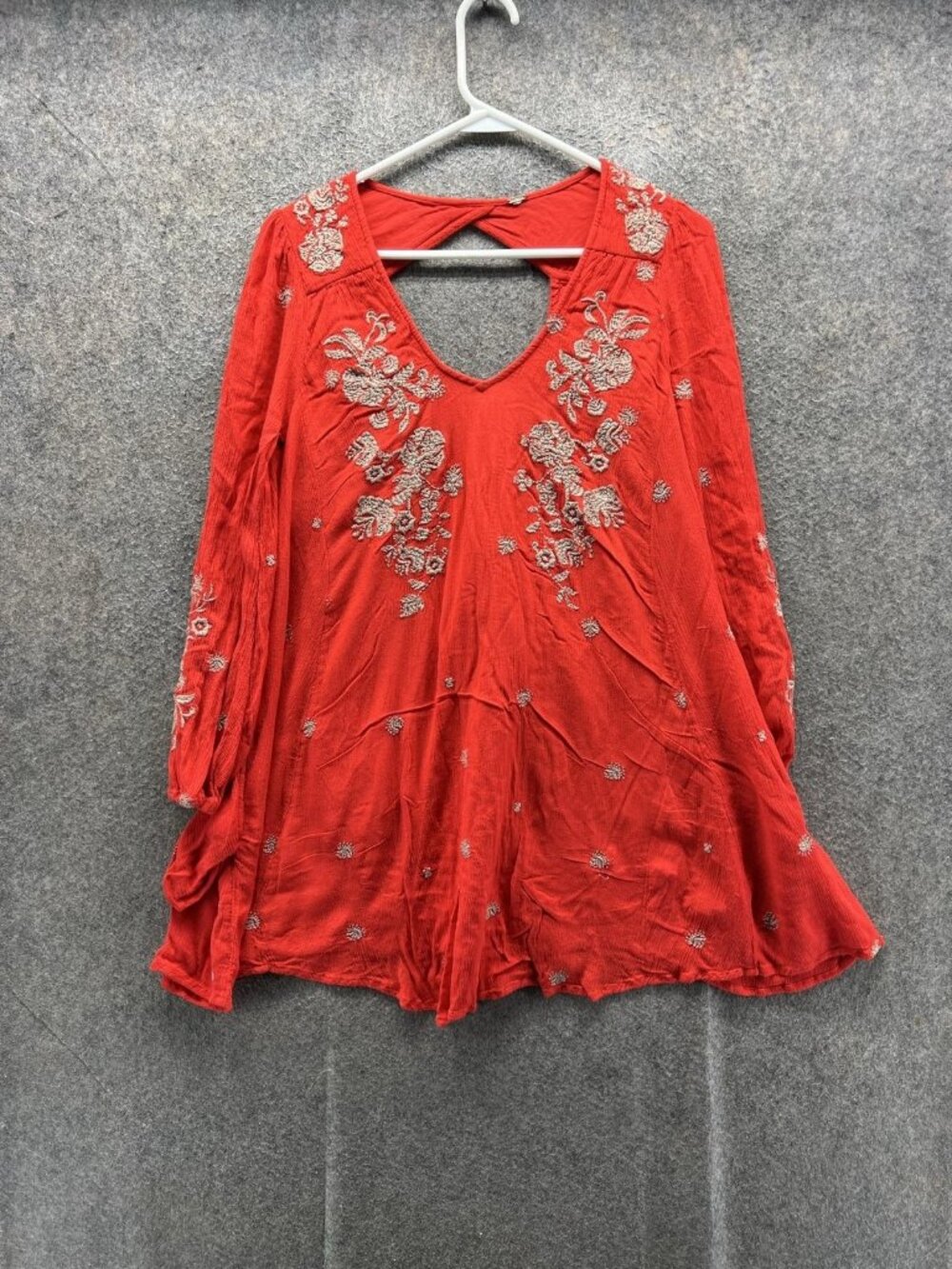 Free People Blouse Women Large Red Embroidered V Neck Long Sleeve Tunic Boho